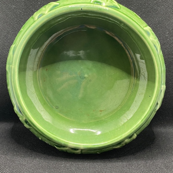 Shawnee Art Pottery Bowl, Green, Ivy motif #3025. VTG MCM USA - Picture 4 of 7